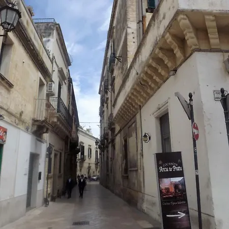 Arco Di Prato *