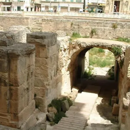 Arco Di Prato *